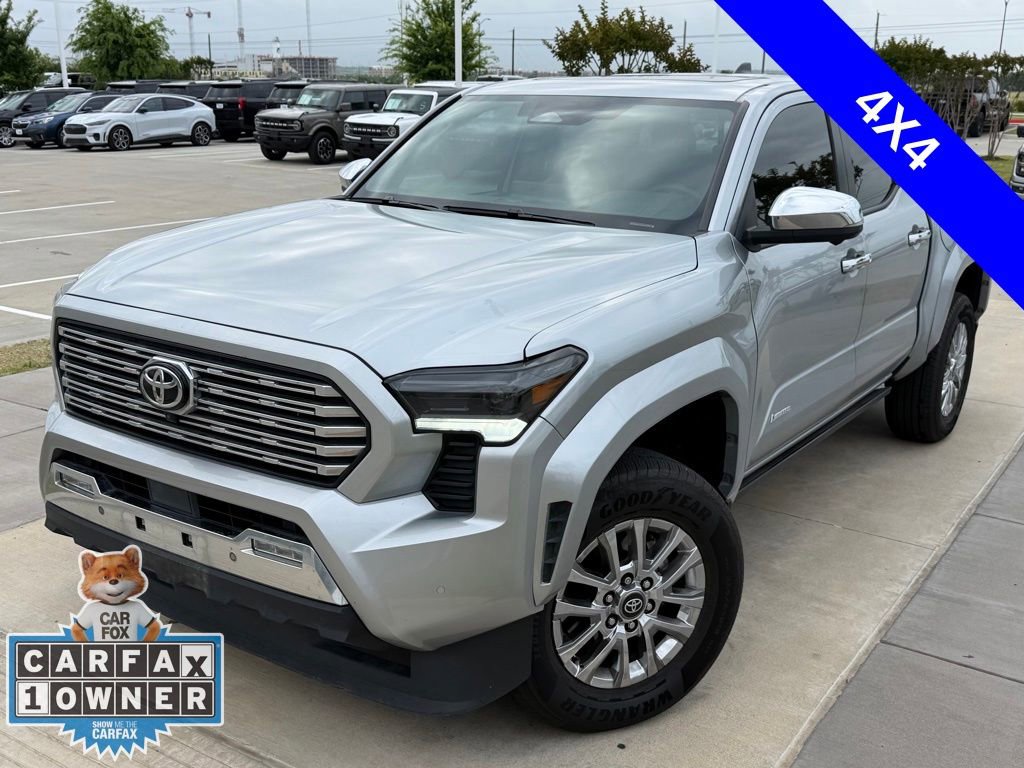 Used 2025 Toyota Tacoma Limited AWD/4WD image 4