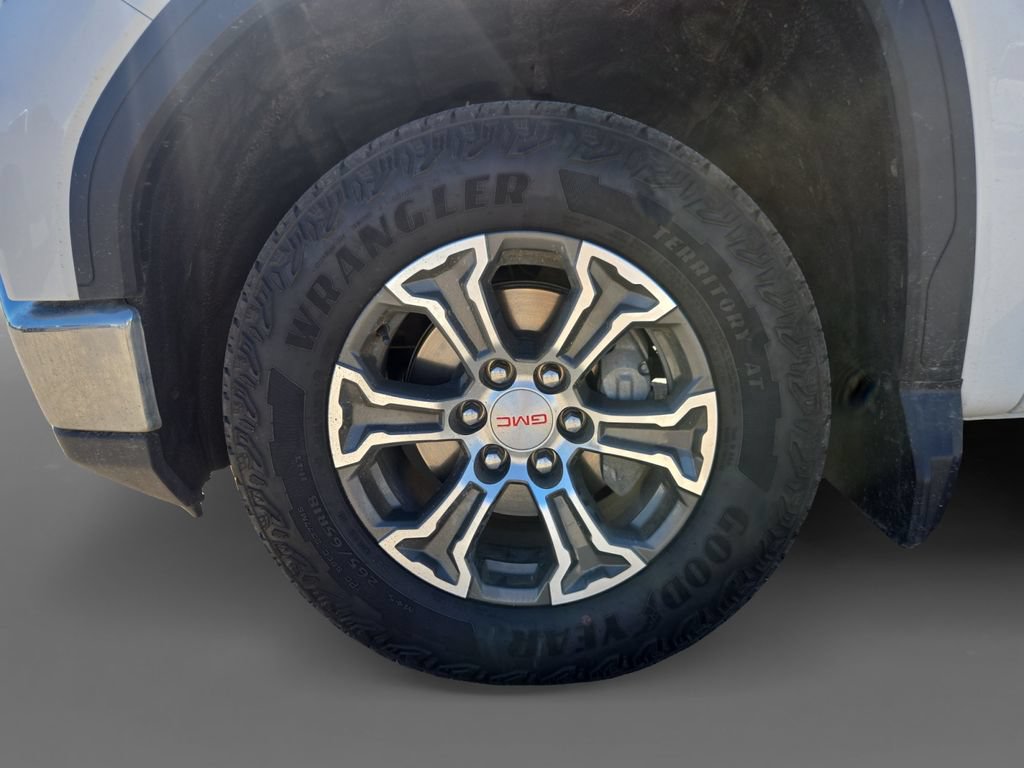 Used 2024 GMC Sierra 1500 SLE w/ Preferred Package AWD/4WD image 15