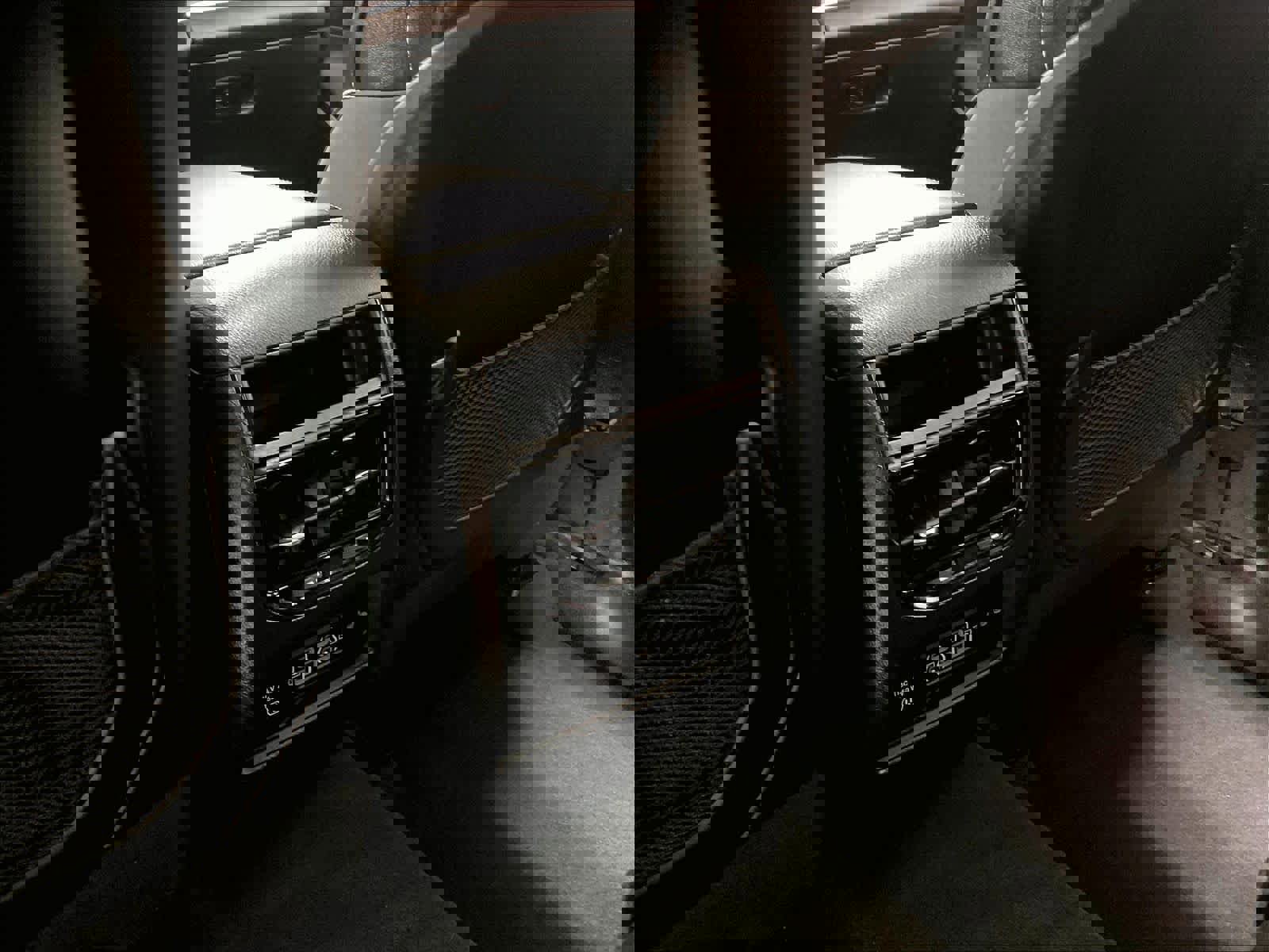 Used 2022 Jeep Grand Cherokee Limited 4xe w/ MOPAR Finishing Package image 29