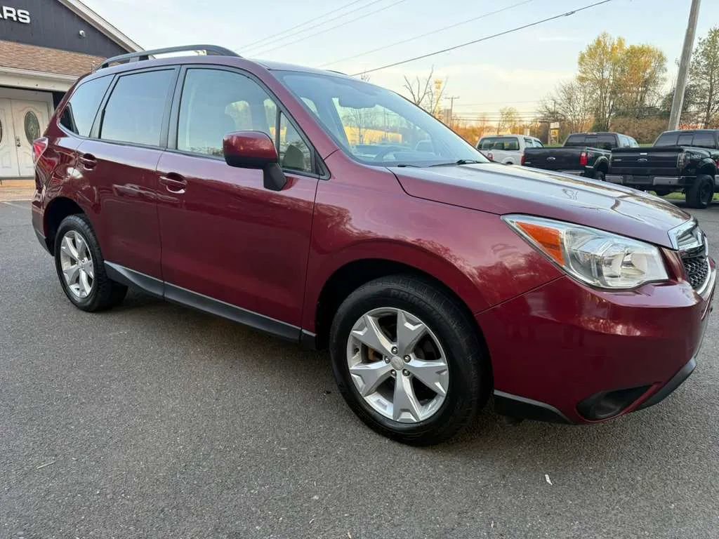 Used 2015 Subaru Forester 2.5i Premium AWD/4WD image 9