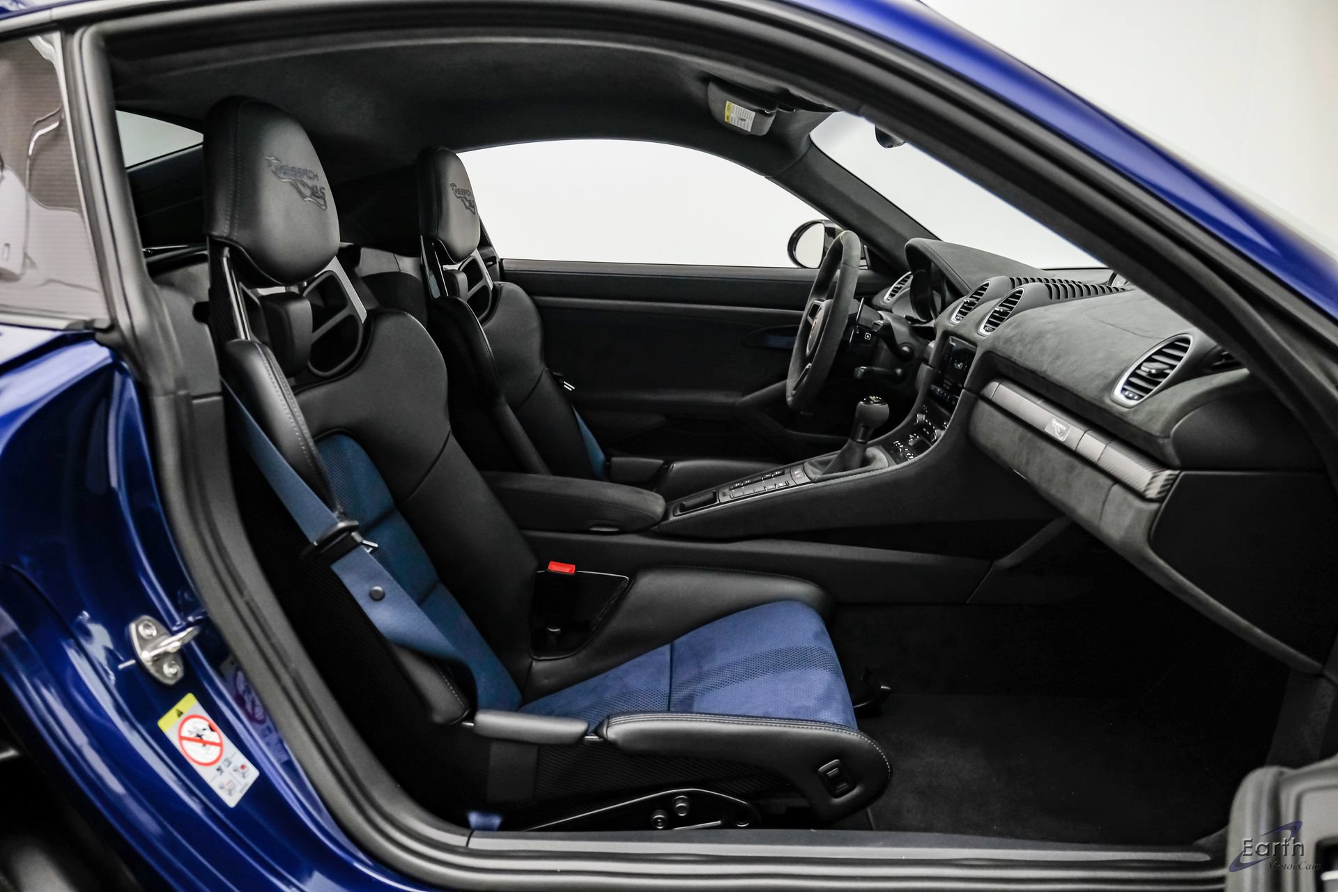 Used 2025 Porsche 718 Cayman GT4 RS RWD image 61