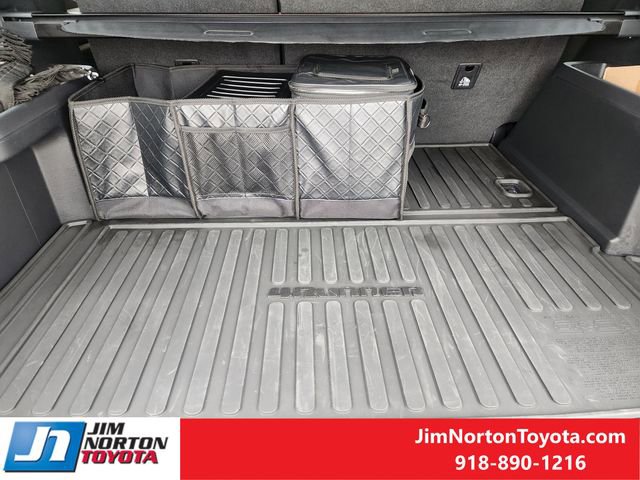 Used 2025 Toyota 4Runner TRD Off-Road Premium image 33