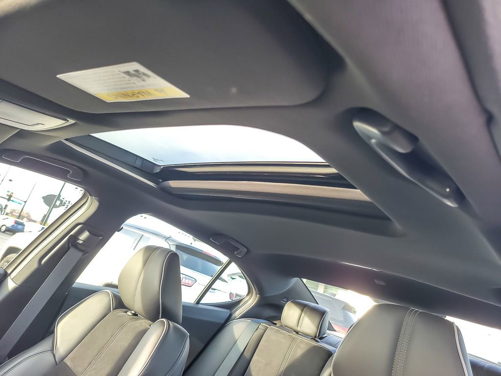 Used 2018 Acura TLX V6 w/ Technology & A-SPEC Pkg AWD/4WD image 8