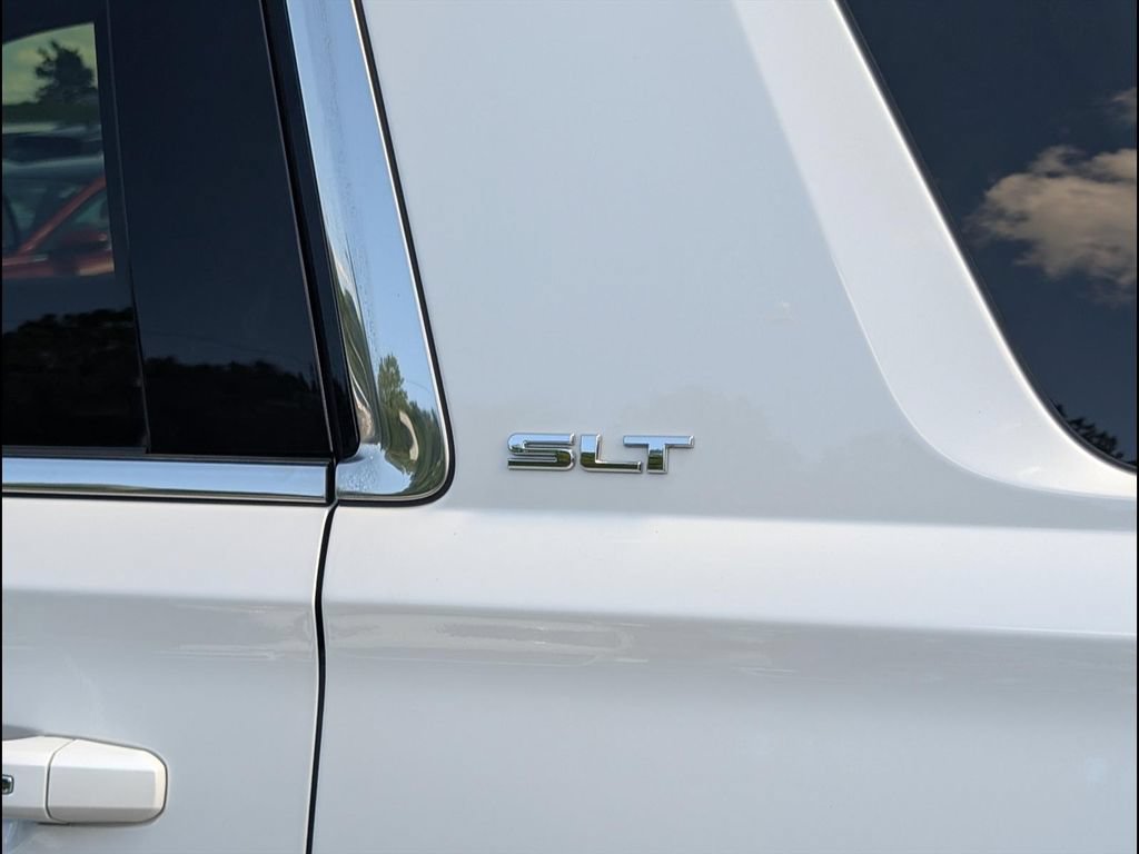 Used 2018 GMC Yukon SLT w/ Premium Edition AWD/4WD image 21