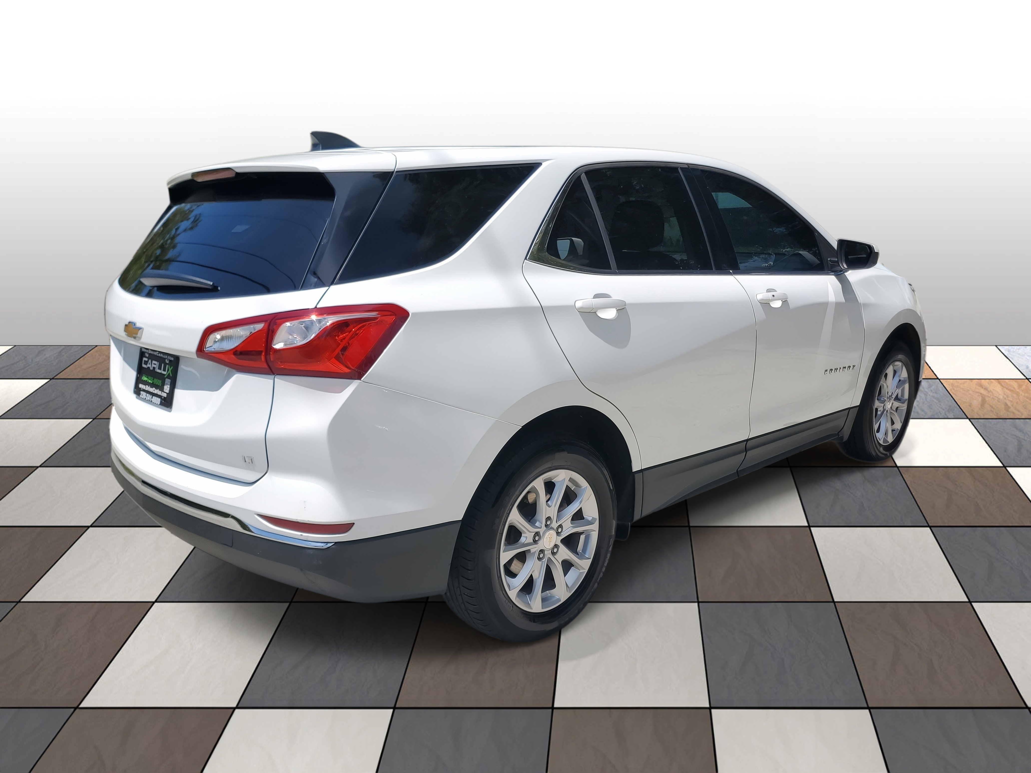 Used 2020 Chevrolet Equinox LT w/ LPO, Floor Liner Package image 4