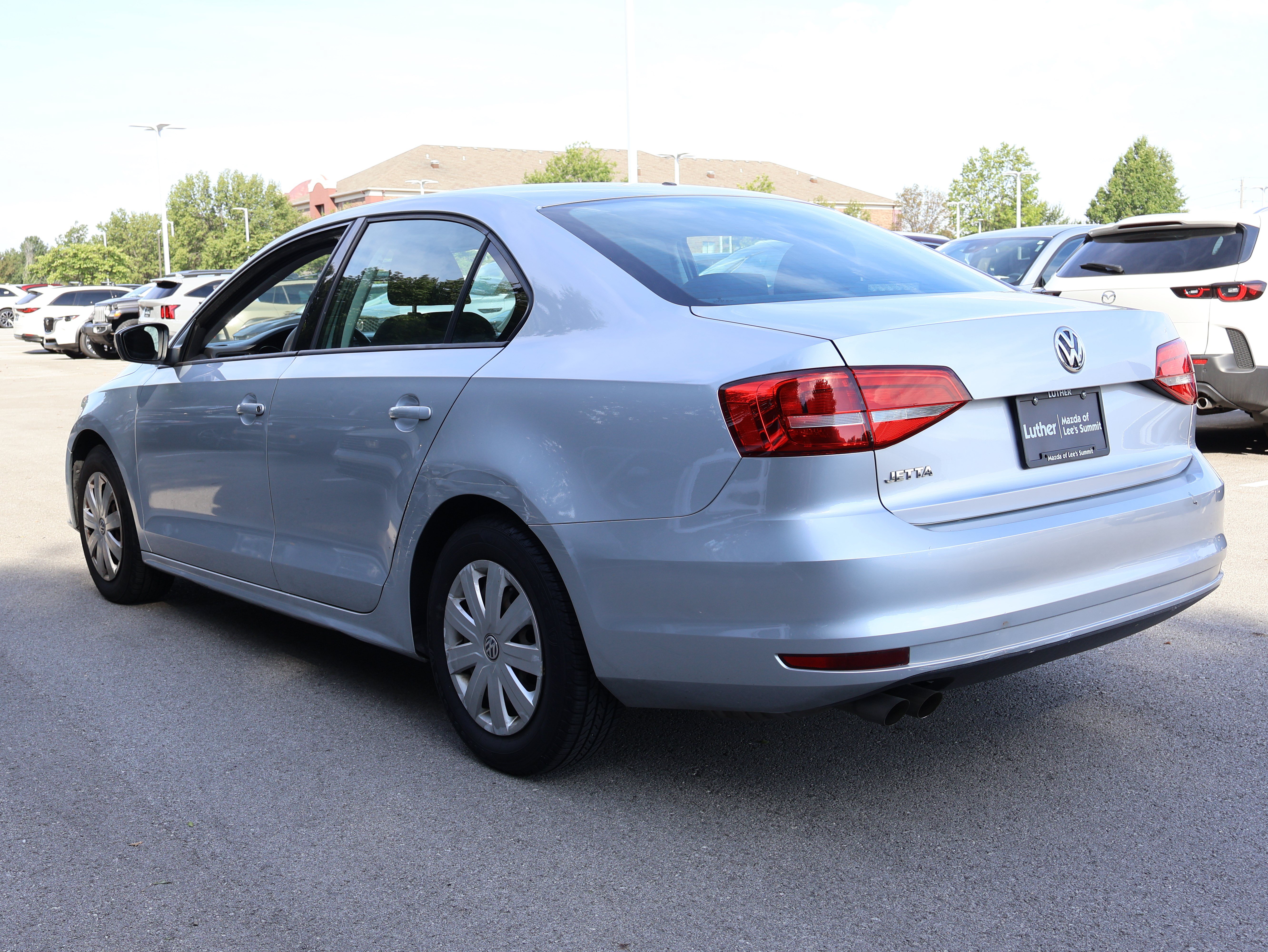 Used 2015 Volkswagen Jetta S FWD image 12