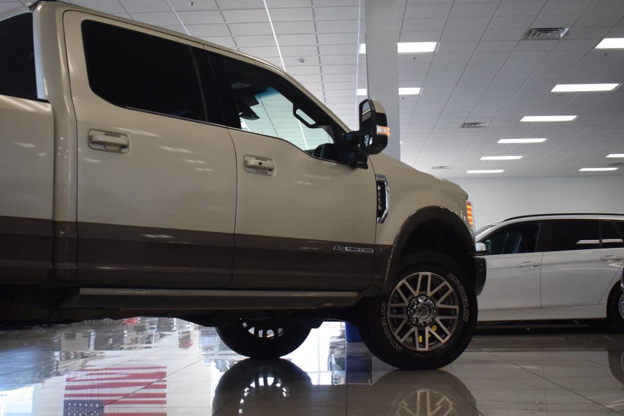 Used 2017 Ford F250 King Ranch w/ King Ranch Ultimate Package image 31