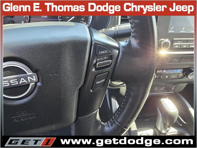 Used 2024 Nissan Frontier SL RWD image 19