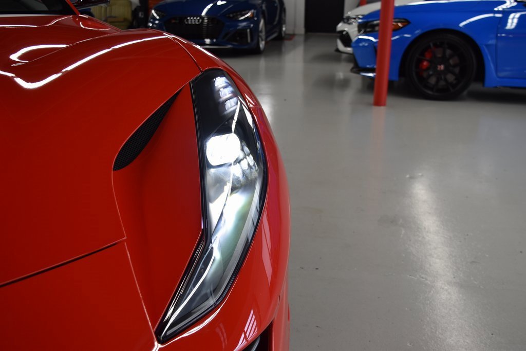 Used 2020 Ferrari 812 Superfast image 10