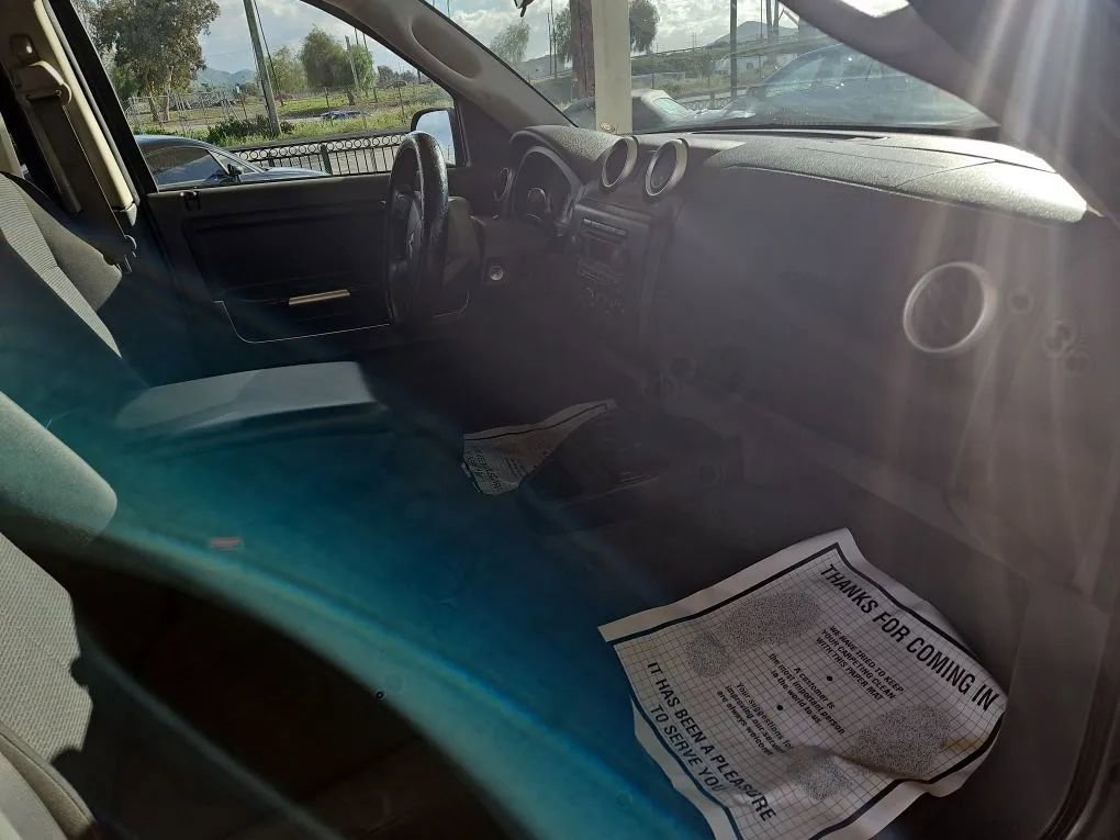 Used 2007 Mitsubishi Raider LS image 9