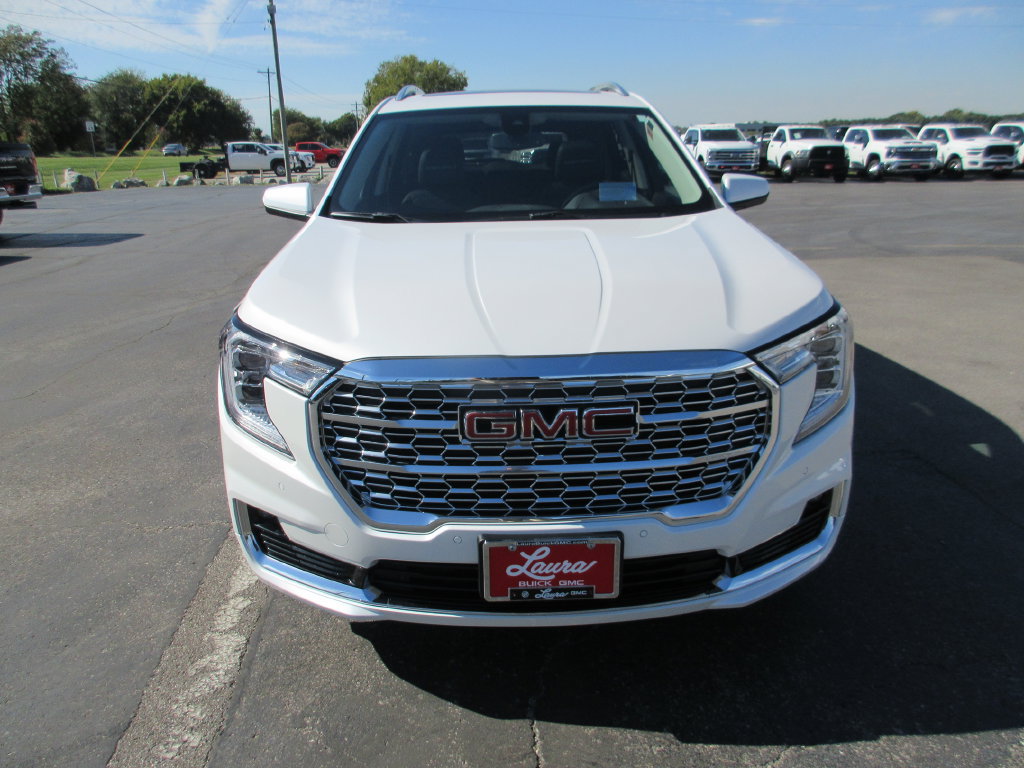 Certified 2024 GMC Terrain Denali AWD/4WD image 13