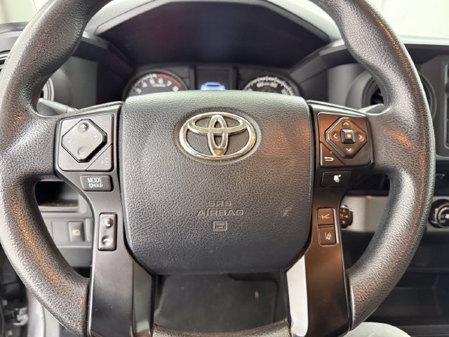 Used 2018 Toyota Tacoma SR w/ SR Convenience Package RWD image 9
