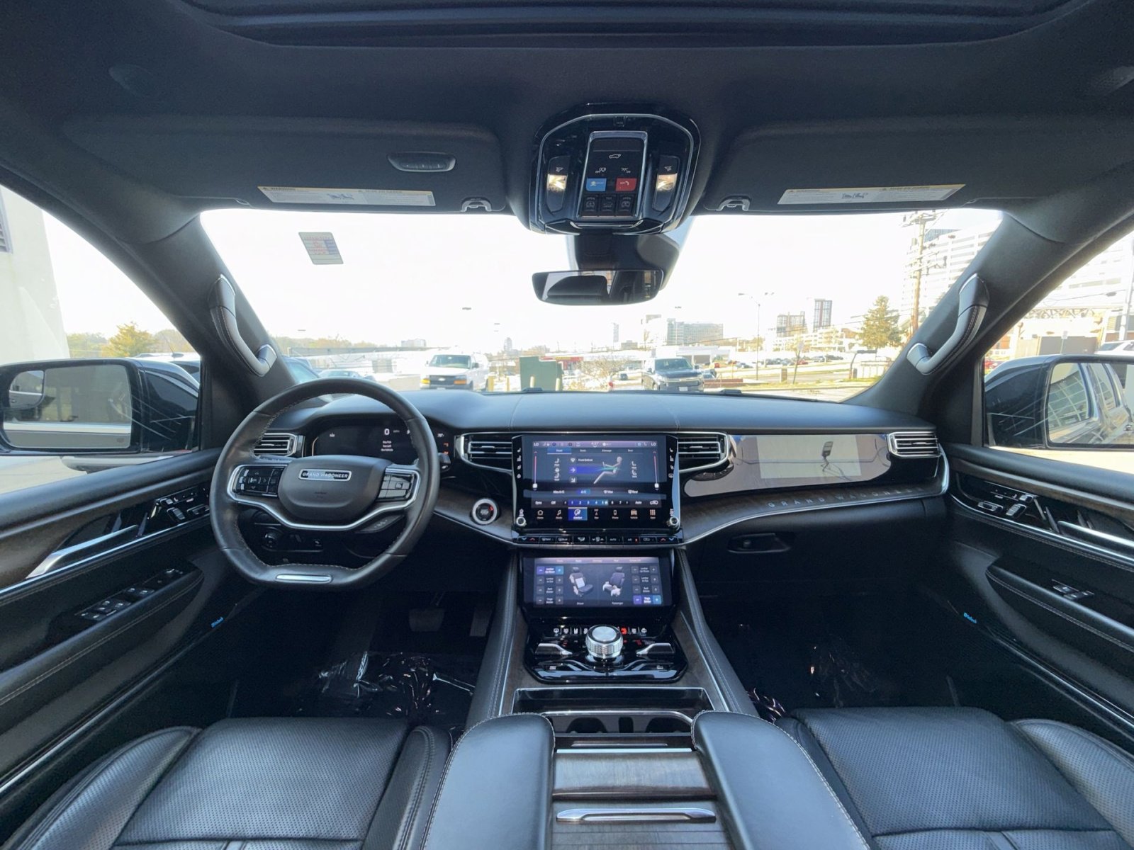 Used 2022 Jeep Grand Wagoneer Series I image 22