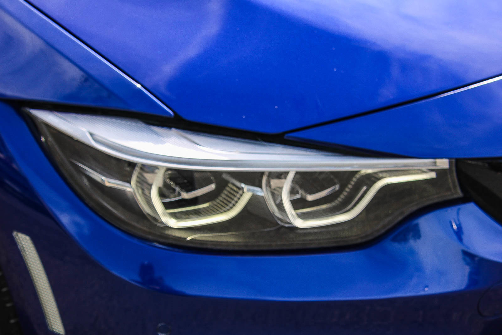 Used 2018 BMW M3 CS w/ Executive Package image 8