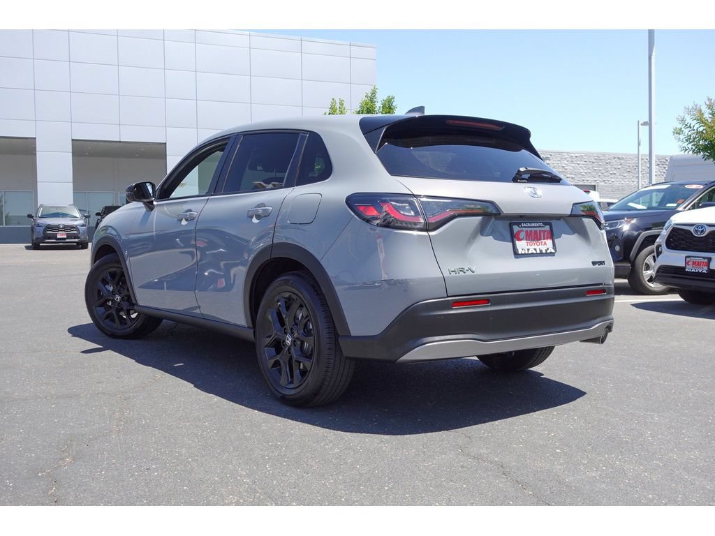 Used 2025 Honda HR-V Sport image 7