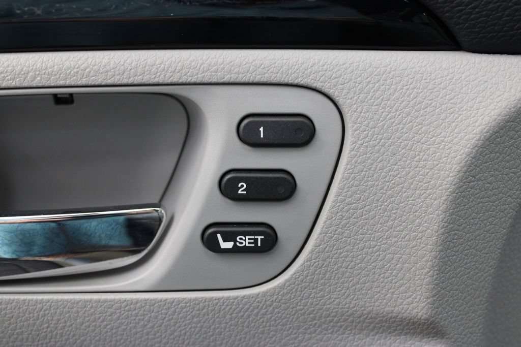 Used 2018 Honda Pilot Elite image 19