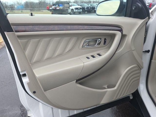 Used 2012 Ford Taurus Limited image 25