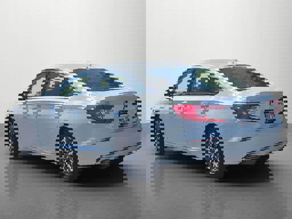 Used 2022 Honda Accord Hybrid image 4