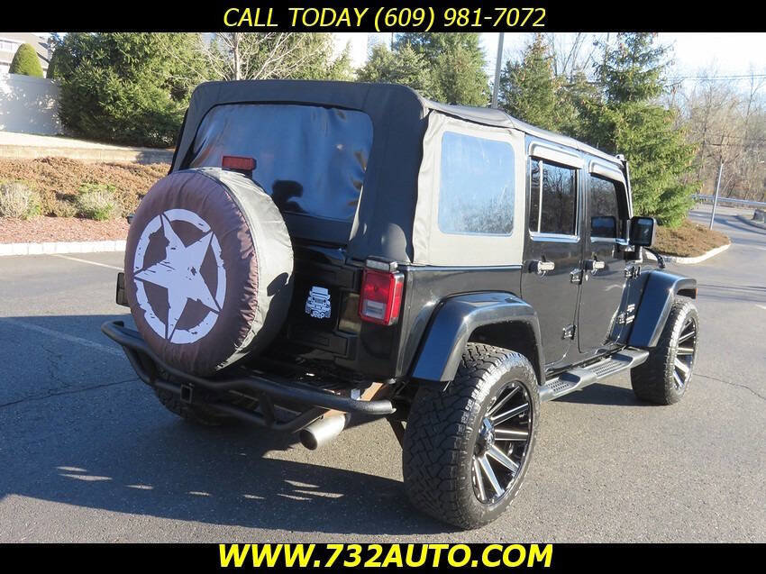 Used 2014 Jeep Wrangler Unlimited Sahara image 12