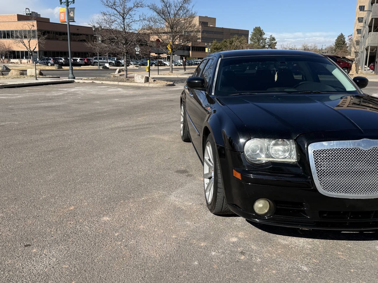 Used 2010 Chrysler 300 SRT8 w/ SRT Option Group II RWD image 5