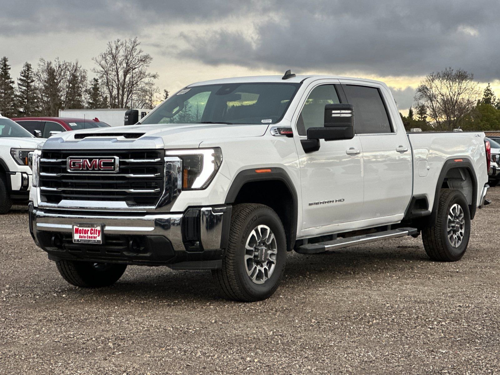 New 2025 GMC Sierra 2500 SLE w/ Max Trailering Package AWD/4WD image 8