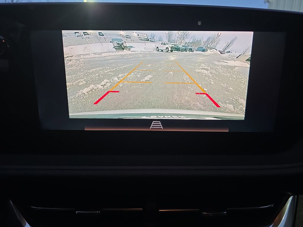 Used 2024 Buick Envista Preferred image 24