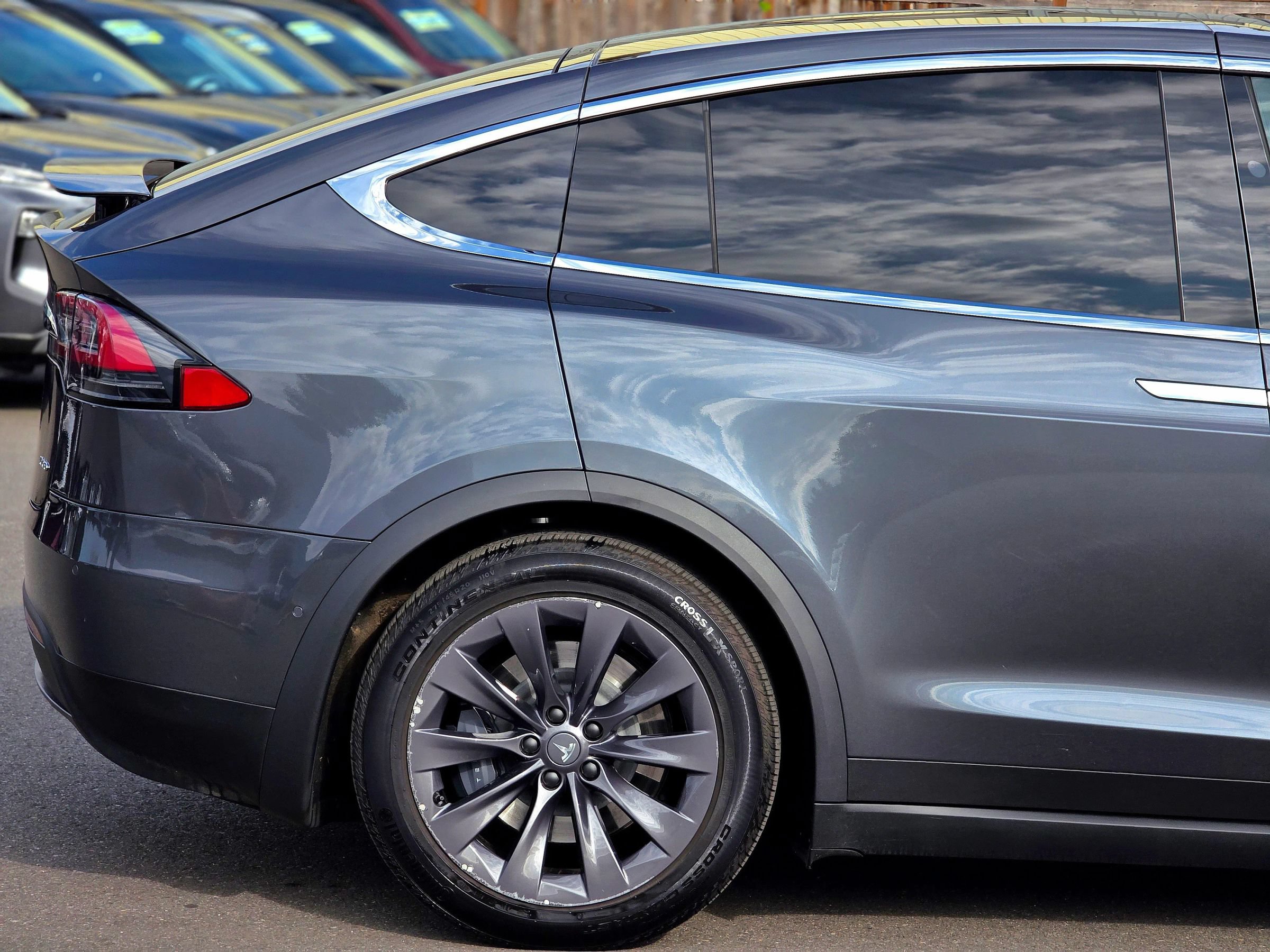 Used 2019 Tesla Model X 100D AWD/4WD image 19