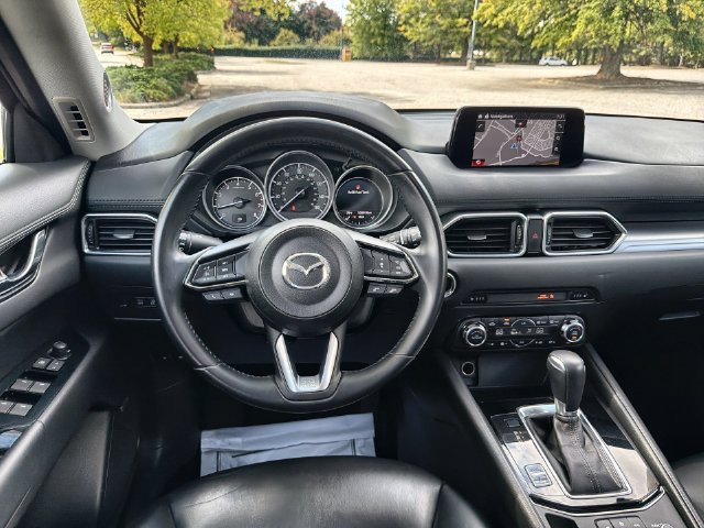 Used 2018 MAZDA CX-5 Touring w/ Preferred Equipment Package FWD image 14