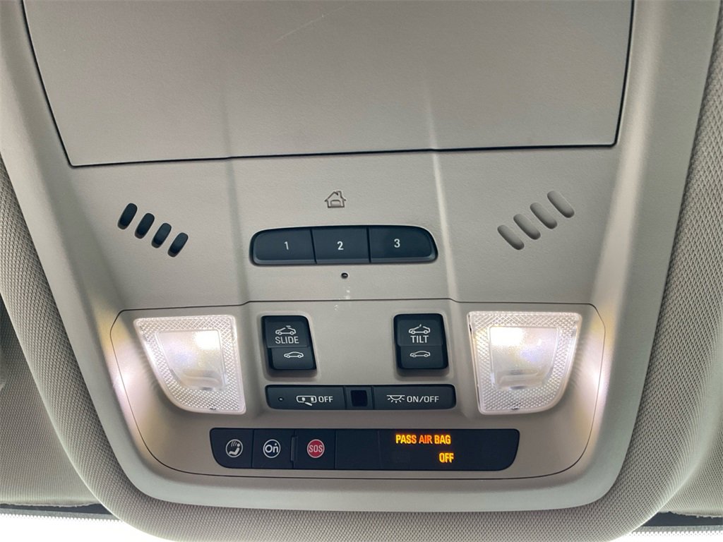 Used 2018 GMC Acadia Denali w/ Technology Package image 11