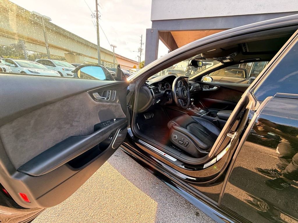 Used 2017 Audi RS 7 Performance w/ Driver Assistance Package image 42