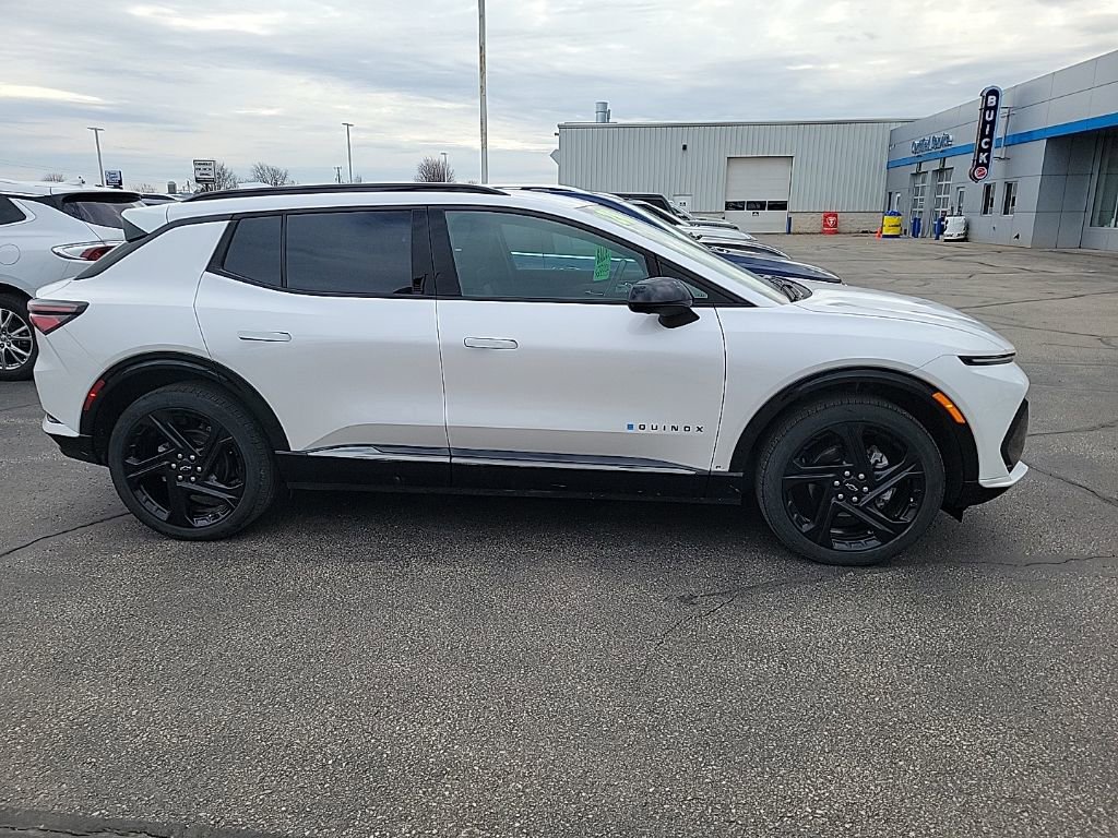 Used 2024 Chevrolet Equinox EV RS AWD/4WD image 4