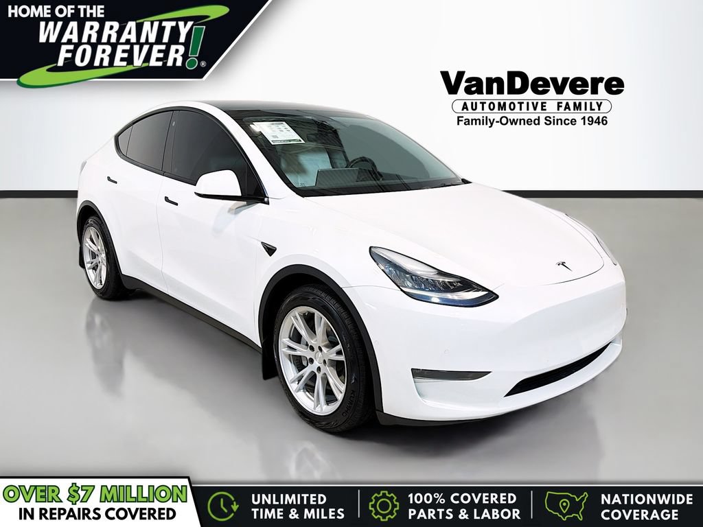 Used 2021 Tesla Model Y Long Range AWD/4WD image 1