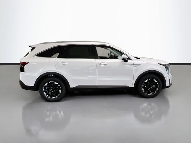 New 2026 Kia Sorento S FWD image 8