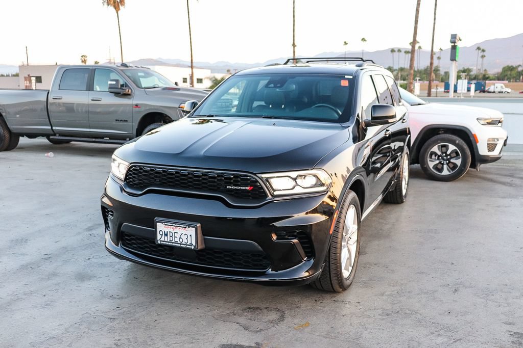 Used 2024 Dodge Durango GT RWD image 4