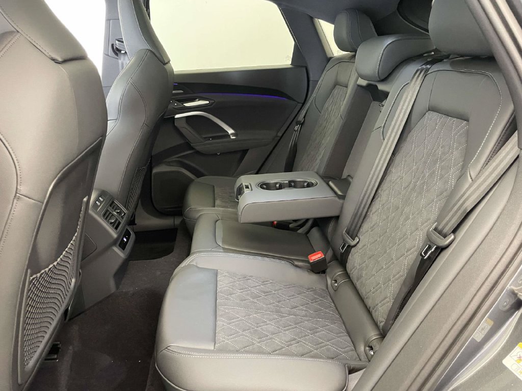 New 2026 Audi SQ5 Premium Plus AWD/4WD image 19