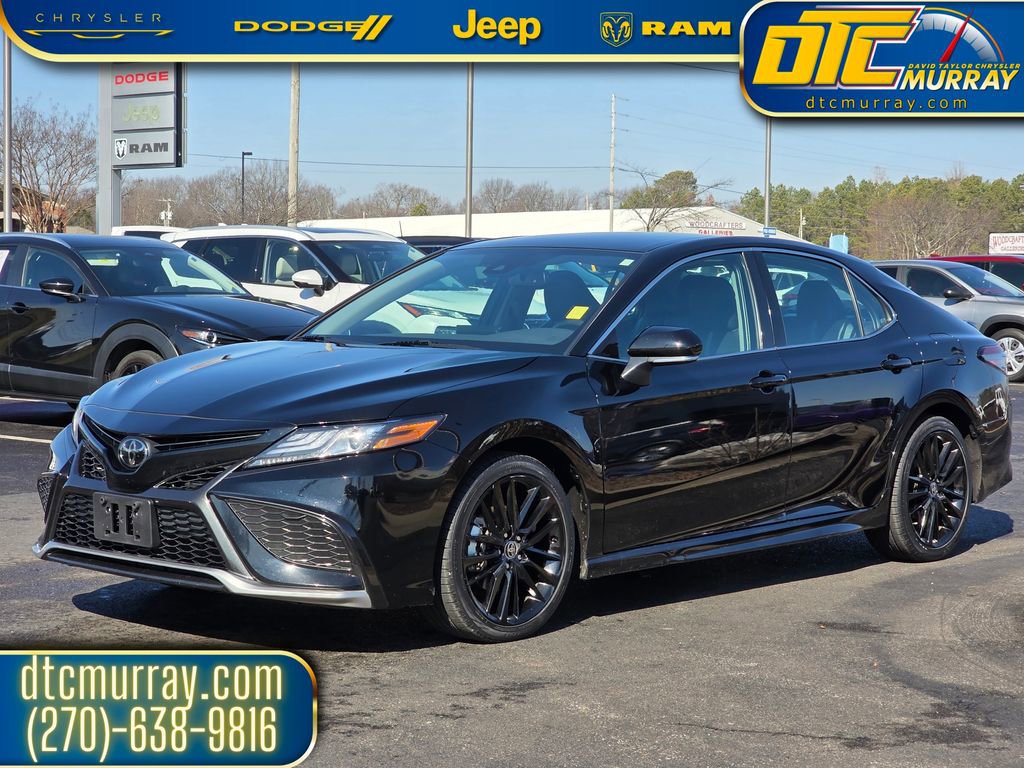 Used 2024 Toyota Camry XSE image 2