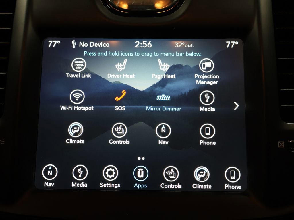 Certified 2018 Chrysler 300 S w/ 300S Premium Group image 32