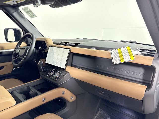 New 2026 Land Rover Defender 110 S AWD/4WD image 31
