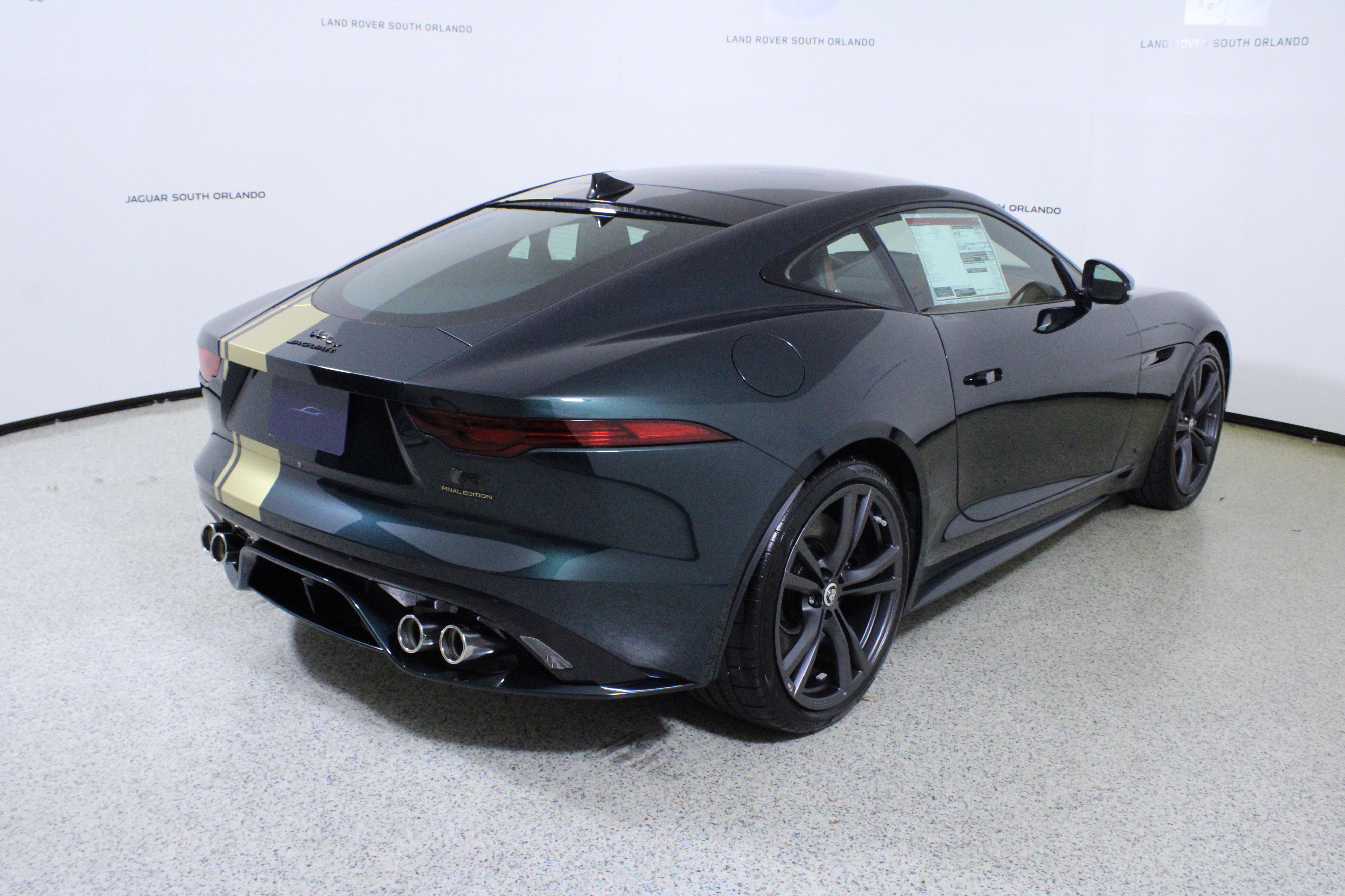 New 2024 Jaguar F-TYPE R image 7