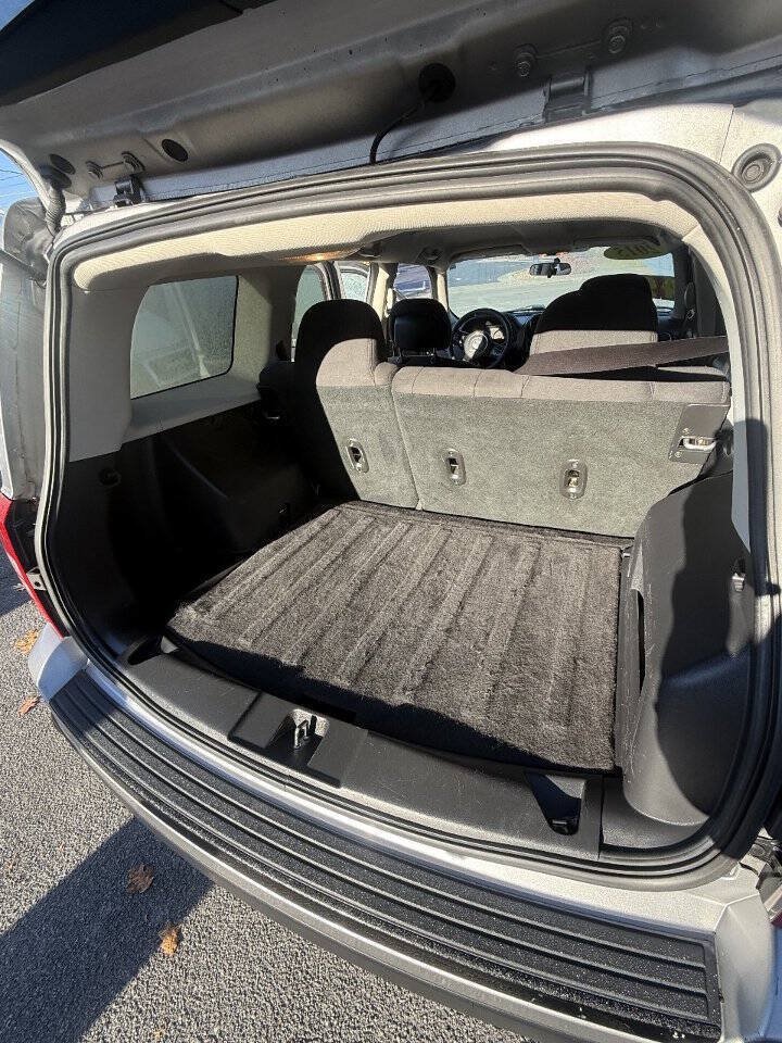 Used 2015 Jeep Patriot Sport w/ Power Value Group AWD/4WD image 9