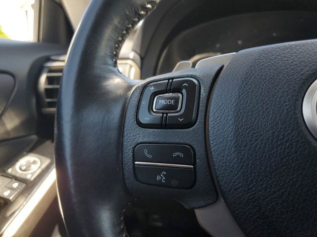 Used 2018 Lexus IS 300 w/ Accessory Package 2 RWD image 22
