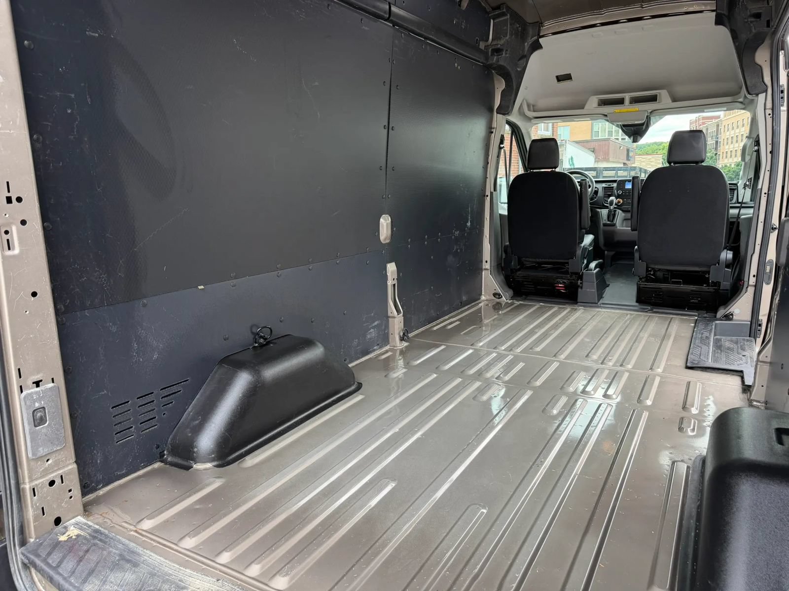 Used 2020 Ford Transit 350 148 High Roof w/ Load Area Protection Package RWD image 19