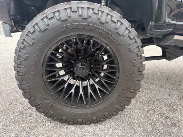 Used 2019 Ford F250 Platinum w/ Platinum Ultimate Package AWD/4WD image 37