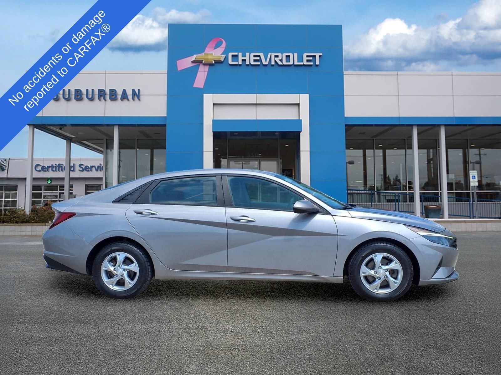 Used 2022 Hyundai Elantra SE FWD image 4