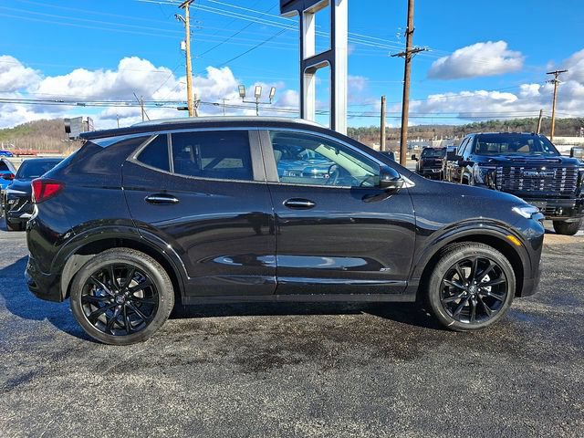 New 2026 Buick Encore GX Sport Touring w/ Comfort Package AWD/4WD image 8