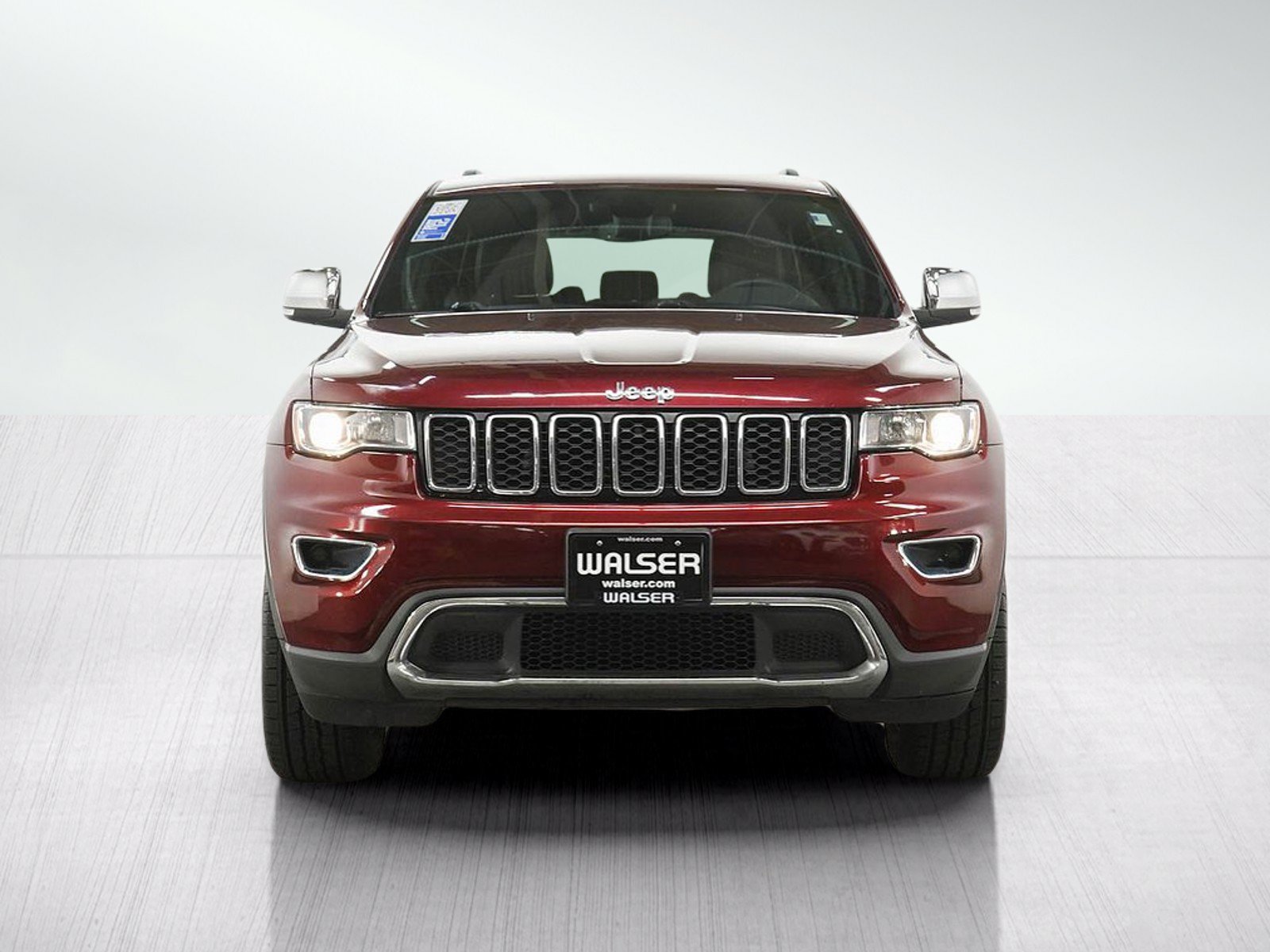 Used 2019 Jeep Grand Cherokee Limited w/ Trailer Tow Group IV AWD/4WD image 8
