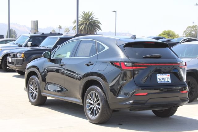 Certified 2025 Lexus NX 250 FWD w/ Accessory Package (Z1) image 19