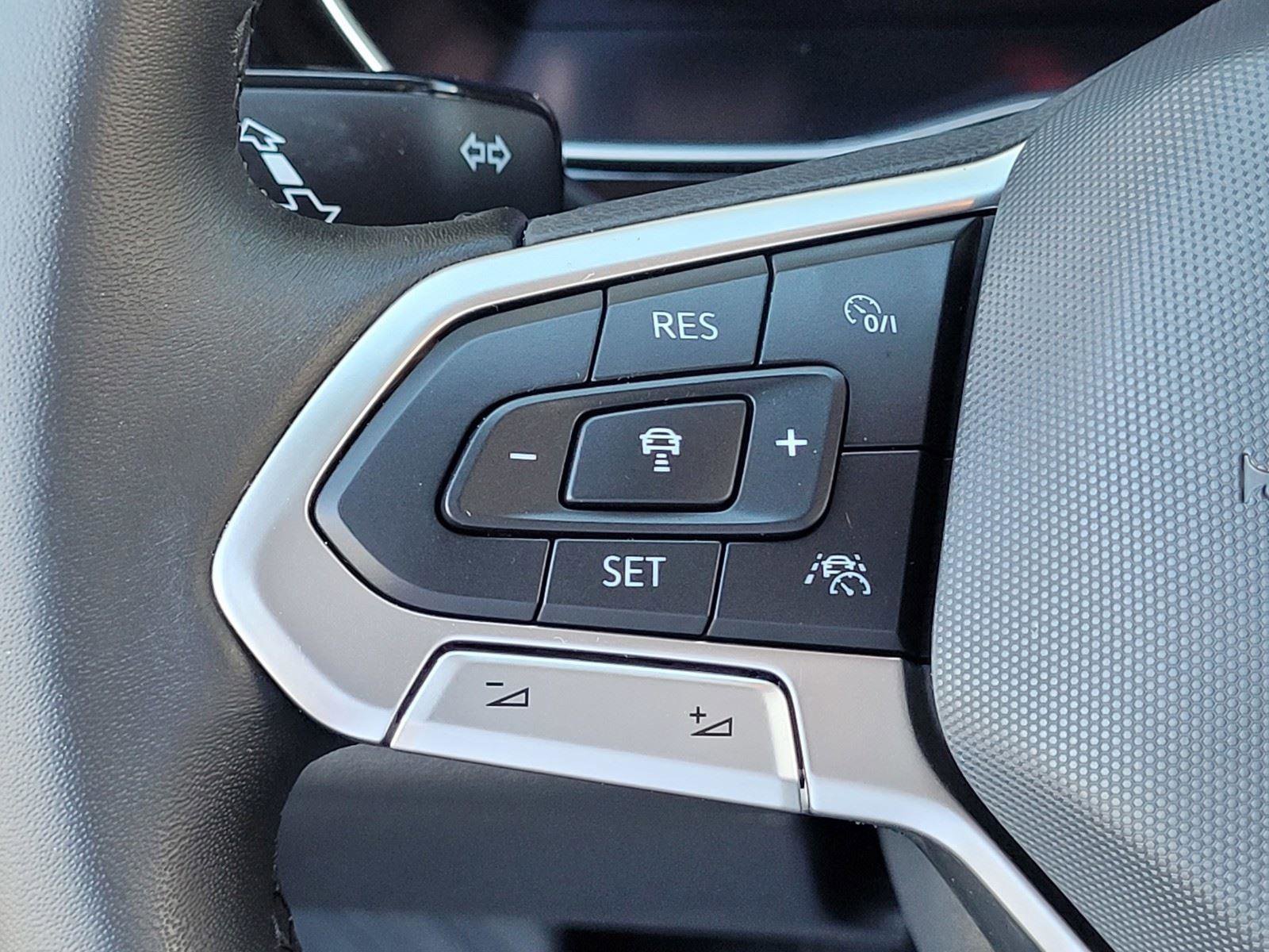 Used 2024 Volkswagen Jetta S image 31