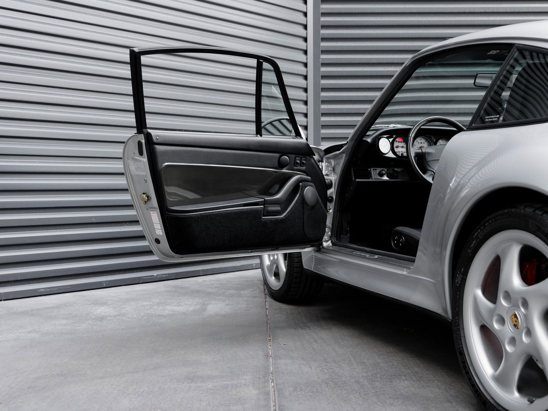 Used 1998 Porsche 911 Carrera 4S image 14