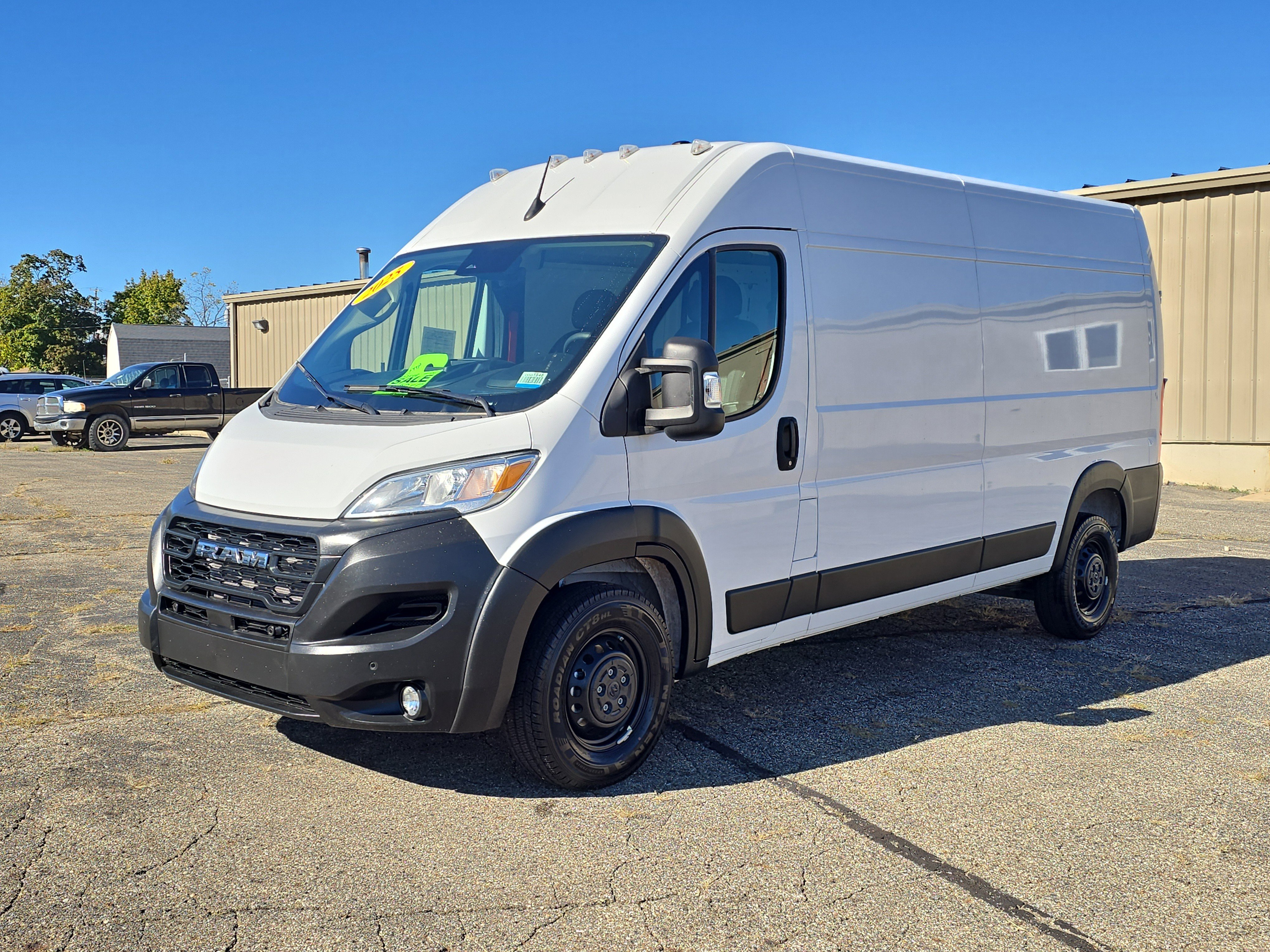 Used 2025 RAM ProMaster 2500 w/ Safety Group image 2